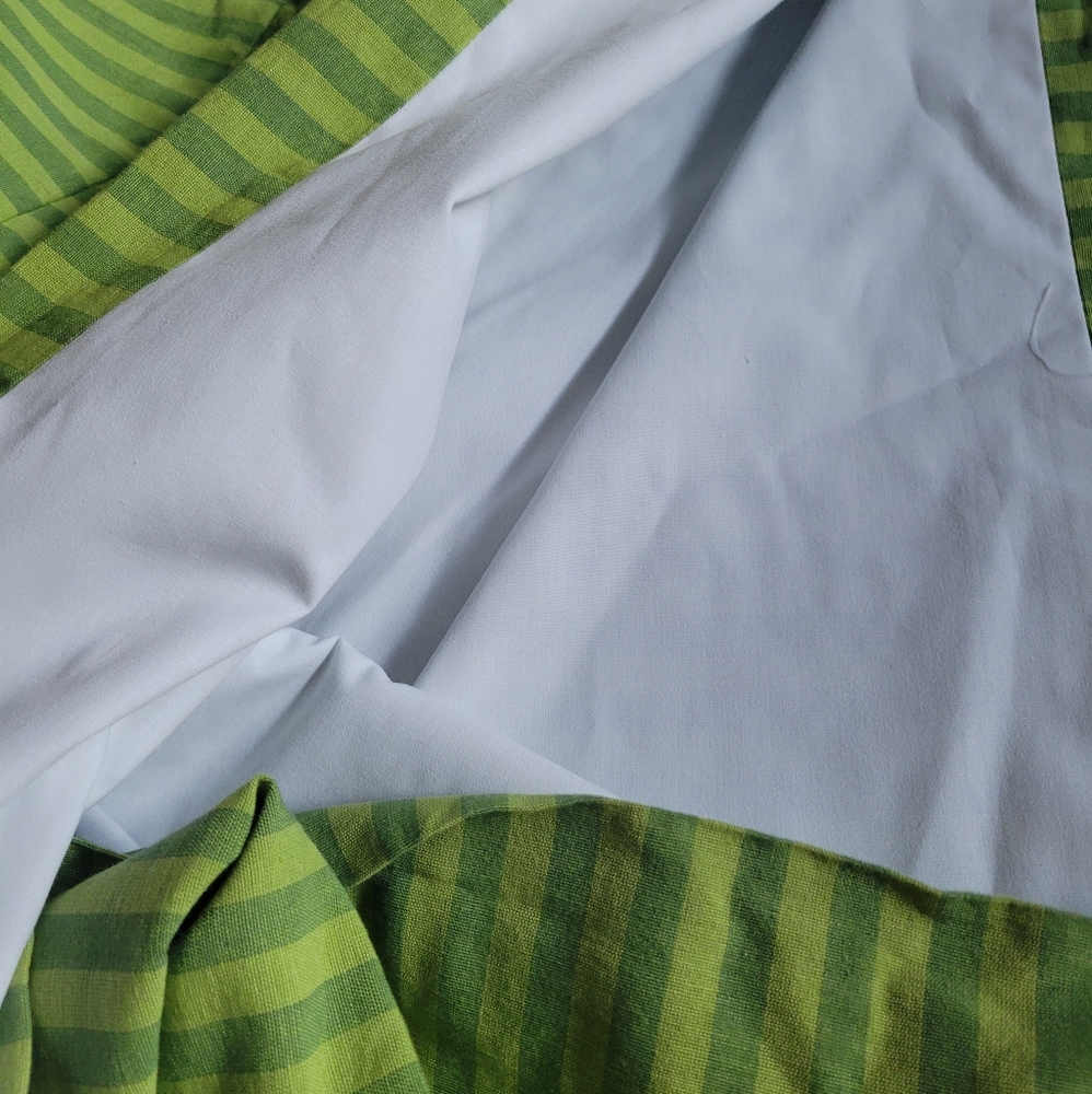 Custom tailored bed skirt Twin green lined - Picture 3 of 11